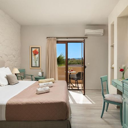 Mistral Hotel - For Solo Travelers Máleme Kültér fotó
