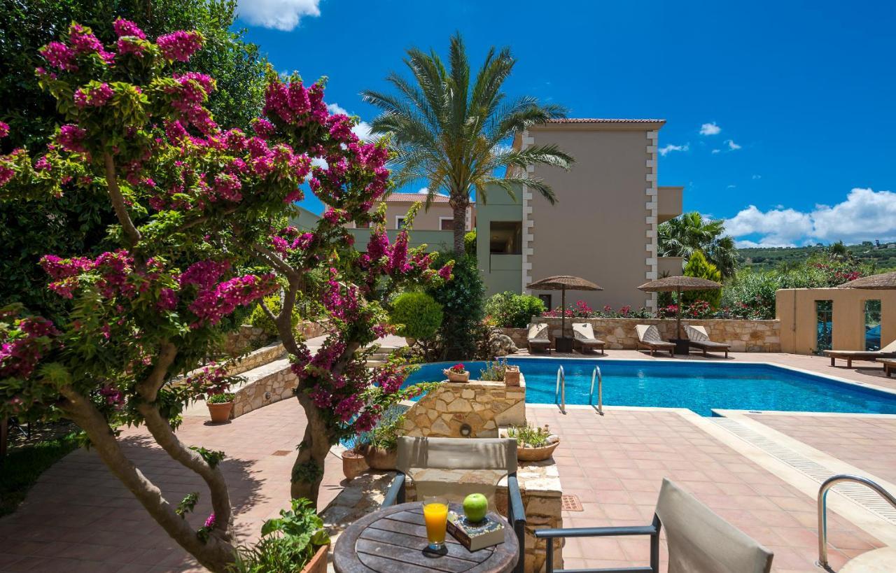 Mistral Hotel - For Solo Travelers Máleme Kültér fotó