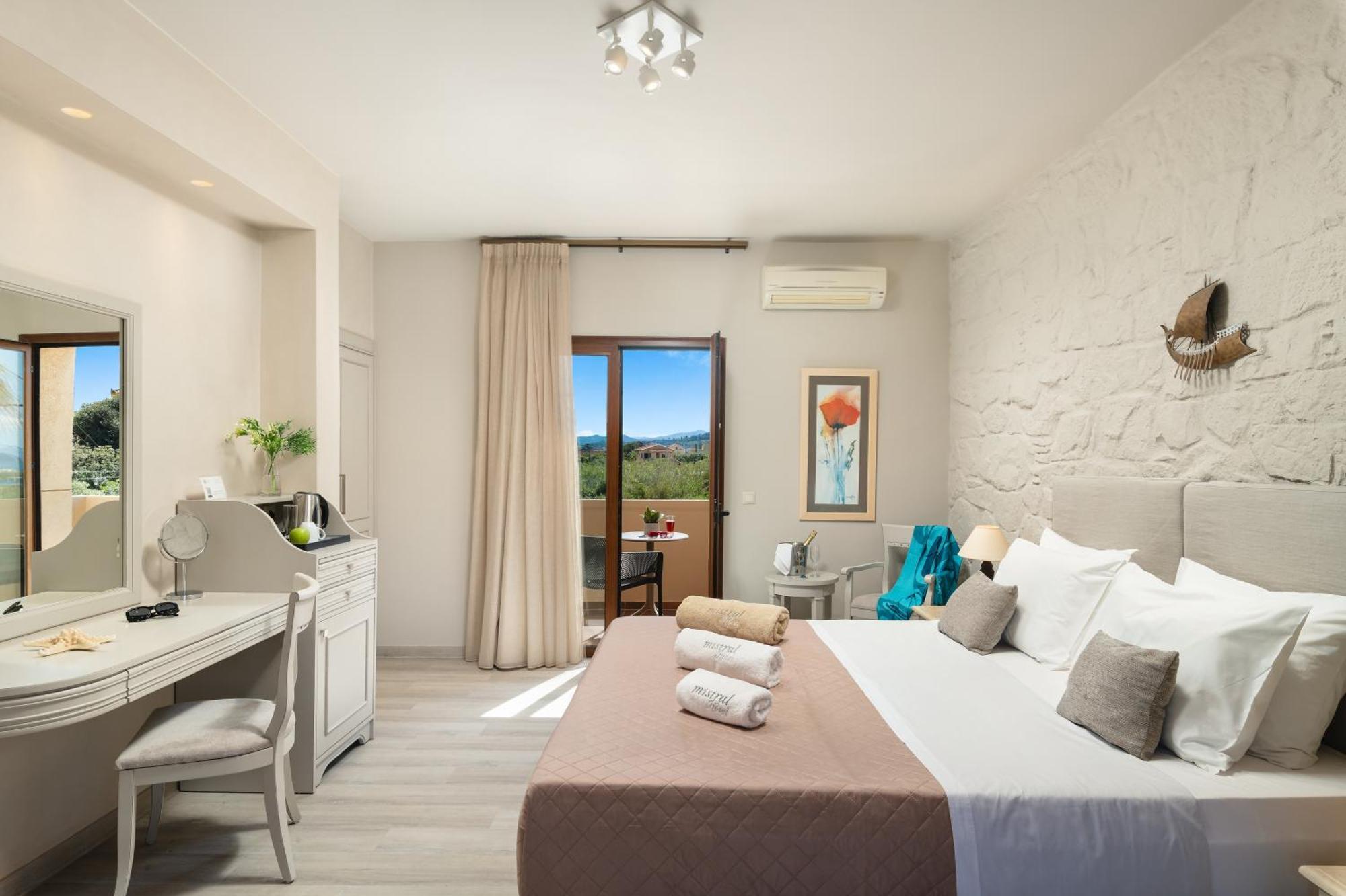 Mistral Hotel - For Solo Travelers Máleme Kültér fotó
