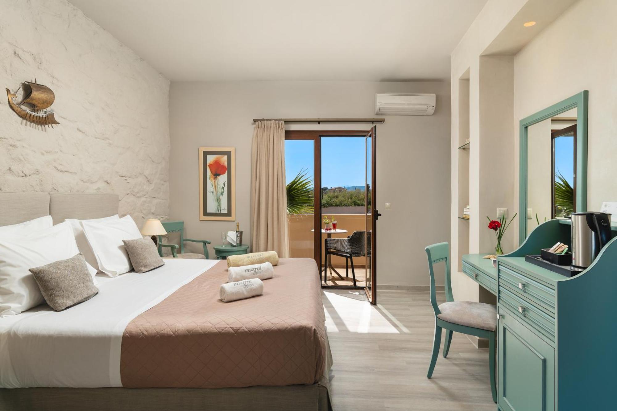 Mistral Hotel - For Solo Travelers Máleme Kültér fotó