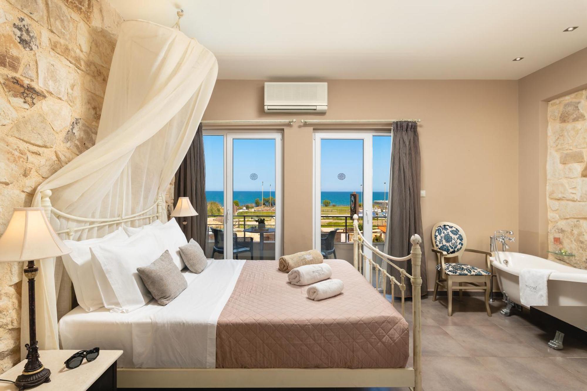 Mistral Hotel - For Solo Travelers Máleme Kültér fotó