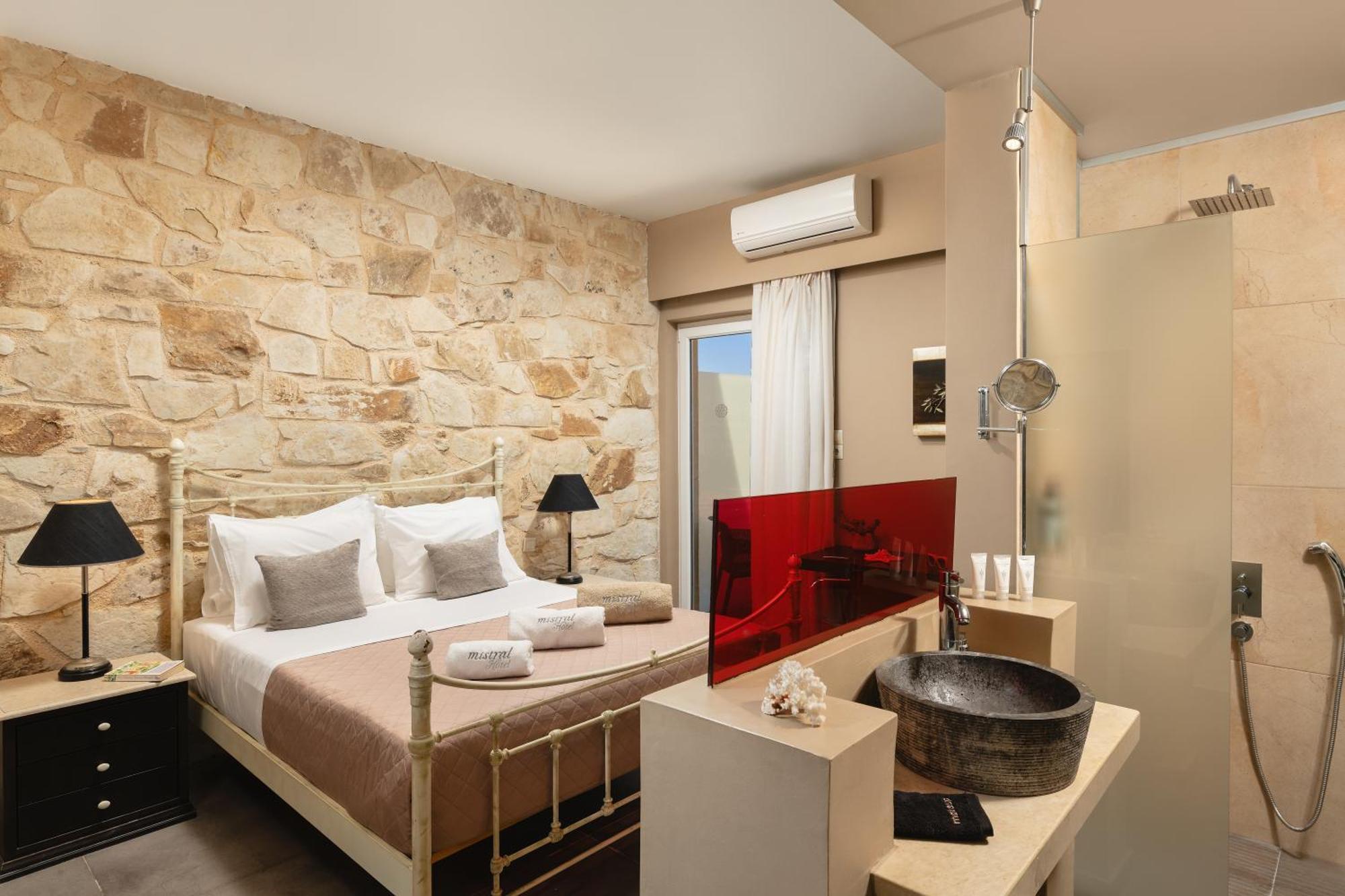 Mistral Hotel - For Solo Travelers Máleme Kültér fotó